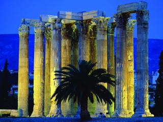 По мнению туристов, Греция стала более интересной и посещаемой страной